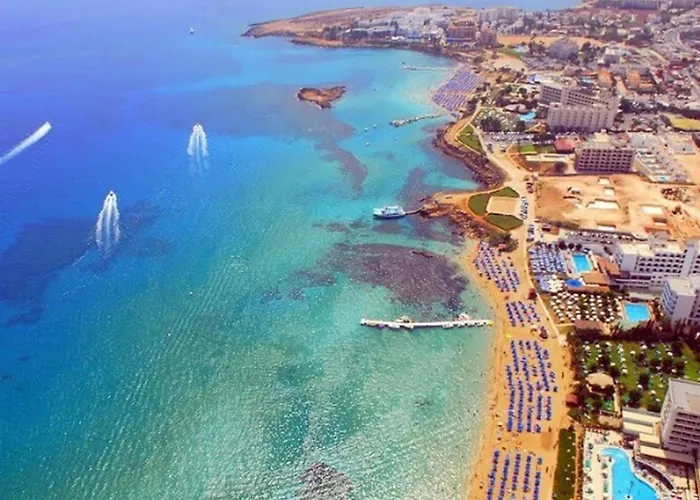 Luxury Najenda 3 Bedrooms Private Outdoor Pool *