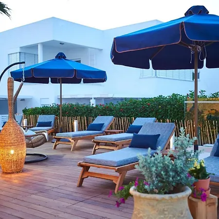 Luxury Najenda 3 Bedrooms Private Outdoor Pool Furnished Sun Terrace Shaded Furnished Terrace Private Garden Fig, 빌라 프로타라스