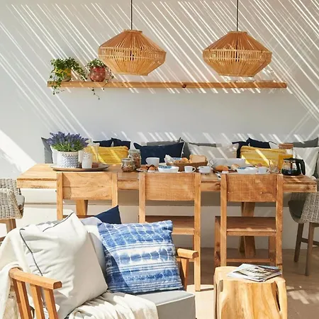 Luxury Najenda 3 Bedrooms Private Outdoor Pool