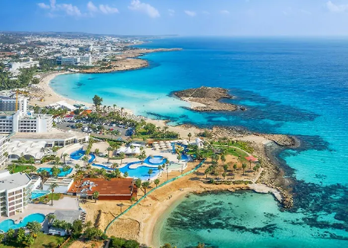 Luxury Najenda 3 Bedrooms Private Outdoor Pool Protaras